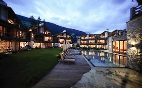 Post Alpina - Family Mountain Chalets